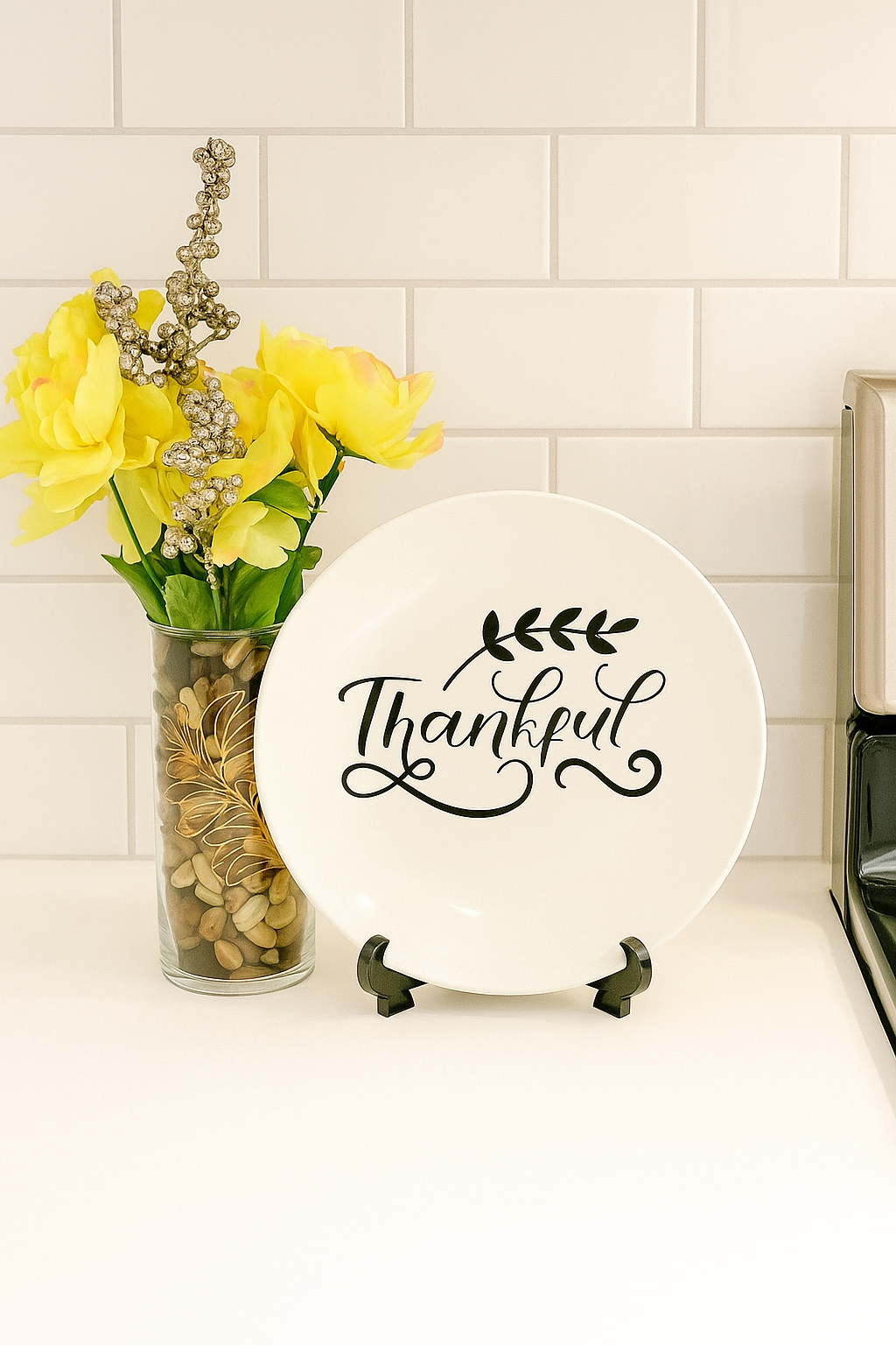 Home Decor Plate Display Plus One Display Easel Stand
